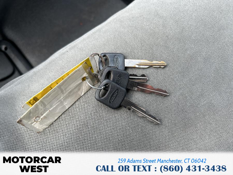 2006 Ford RSX XL photo