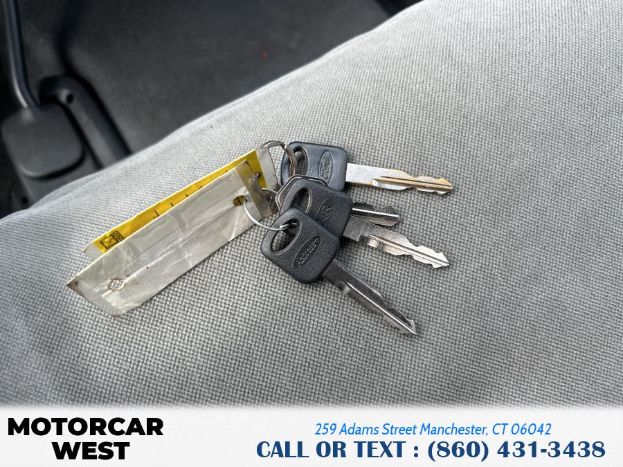 2006 Ford RSX XL photo