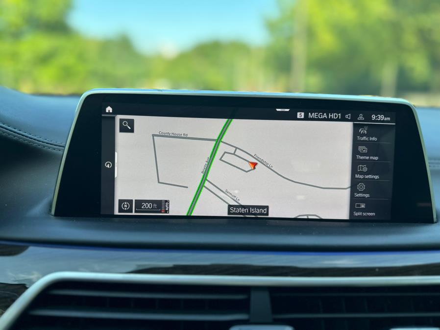 2021 BMW 7-Series 740i xDrive Sedan photo