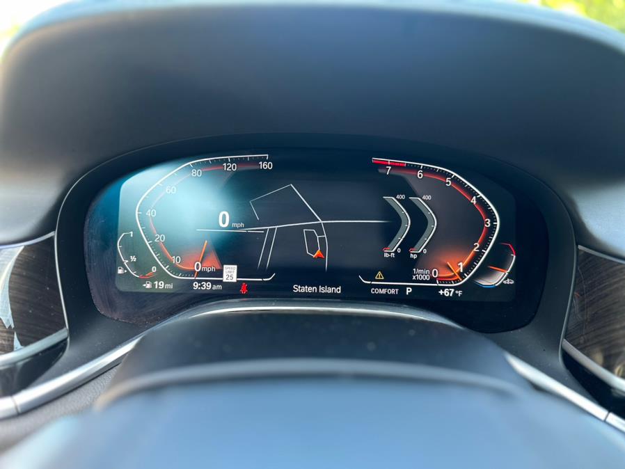2021 BMW 7-Series 740i xDrive Sedan photo