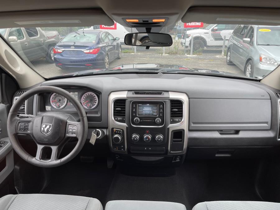 2018 RAM 1500 SLT 4x4 Quad Cab 6''4