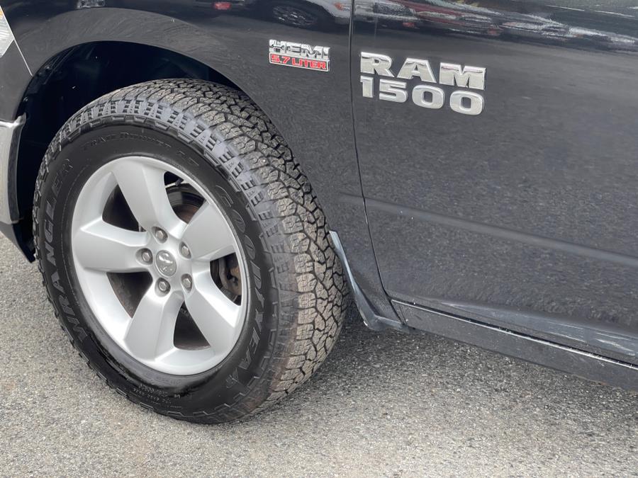 2018 RAM 1500 SLT 4x4 Quad Cab 6''4