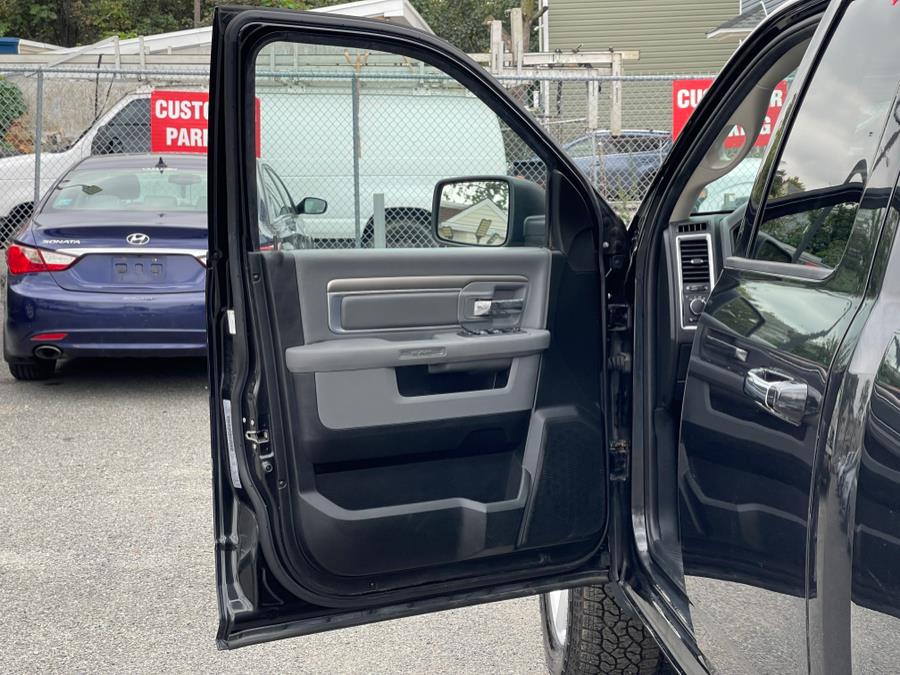 2018 RAM 1500 SLT 4x4 Quad Cab 6''4