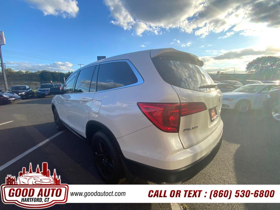 2017 Honda Pilot EX-L AWD photo