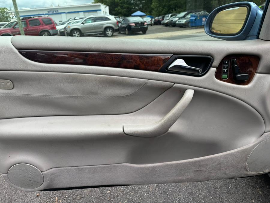 1999 Mercedes-Benz CLK-Class CLK320 photo