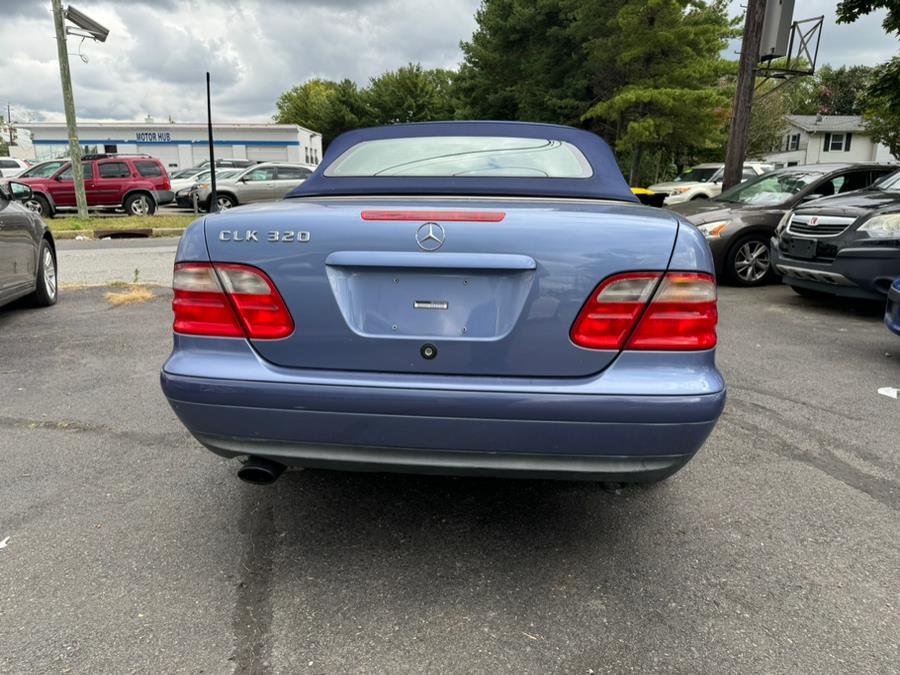 1999 Mercedes-Benz CLK-Class CLK320 photo
