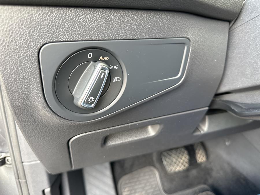 2019 Volkswagen Tiguan 2.0T SE 4MOTION photo