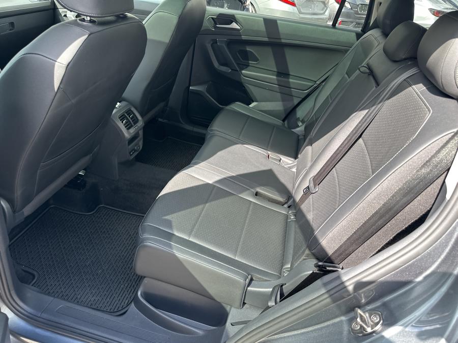 2019 Volkswagen Tiguan 2.0T SE 4MOTION photo