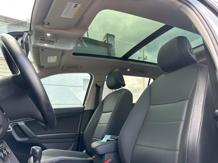 2019 Volkswagen Tiguan 2.0T SE 4MOTION photo