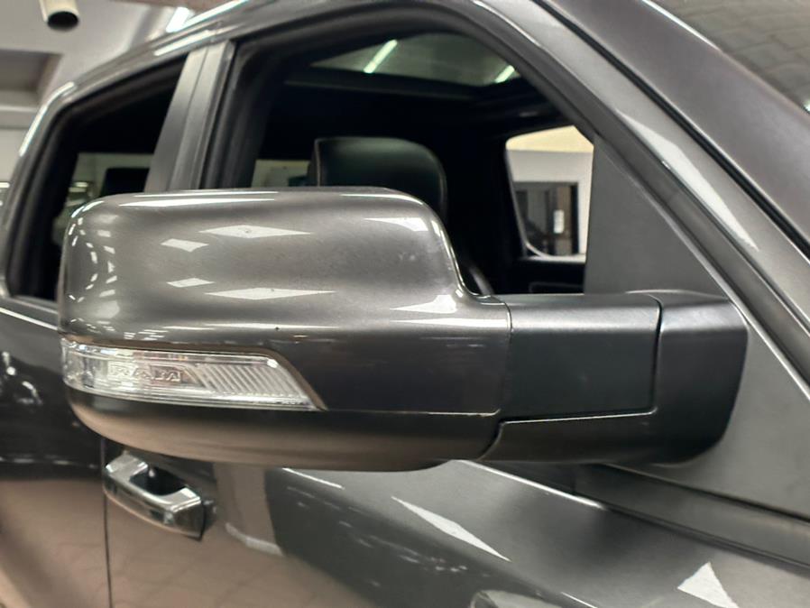 2020 RAM 1500 Laramie 4x4 Crew Cab 5''7