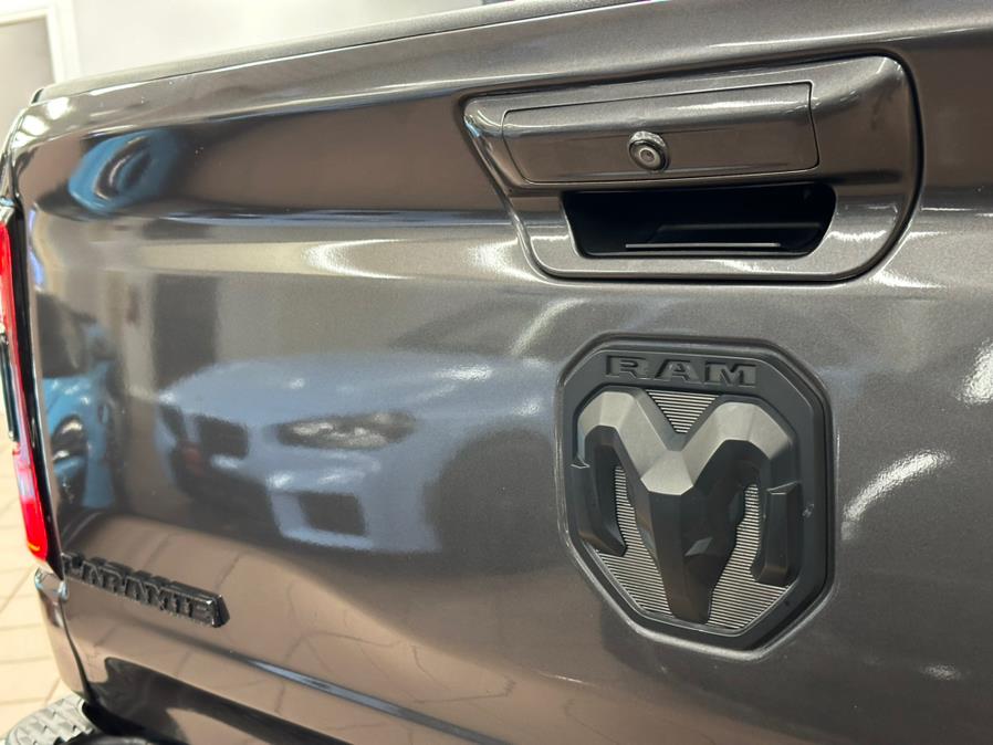 2020 RAM 1500 Laramie 4x4 Crew Cab 5''7
