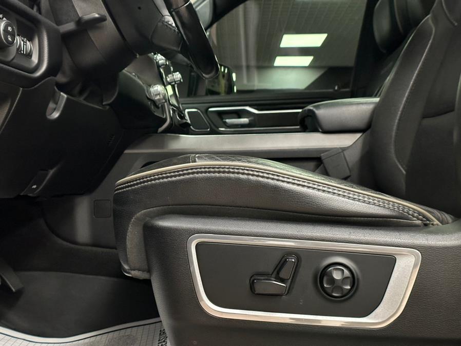 2020 RAM 1500 Laramie 4x4 Crew Cab 5''7