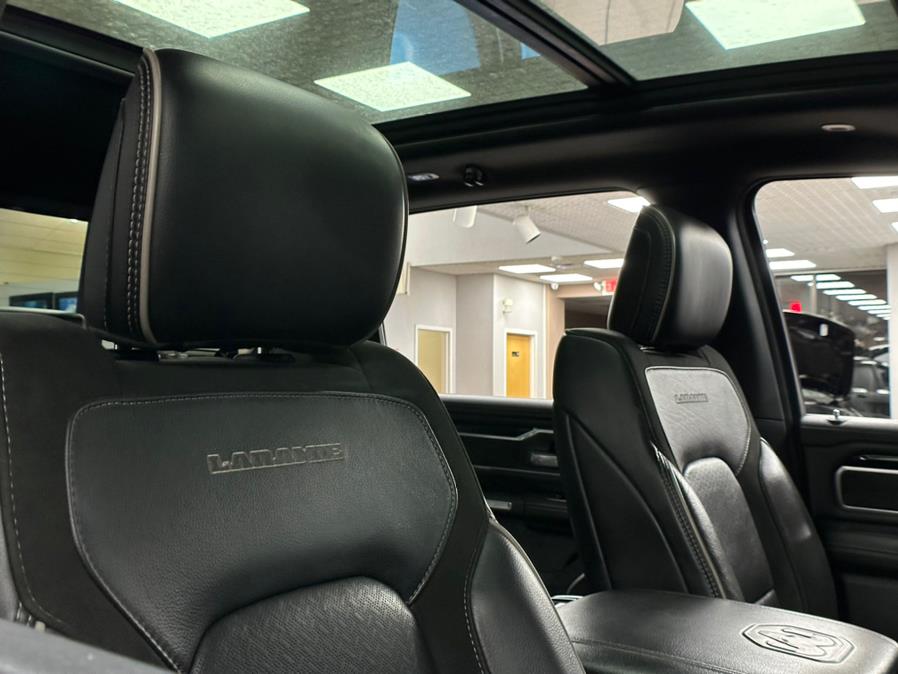 2020 RAM 1500 Laramie 4x4 Crew Cab 5''7