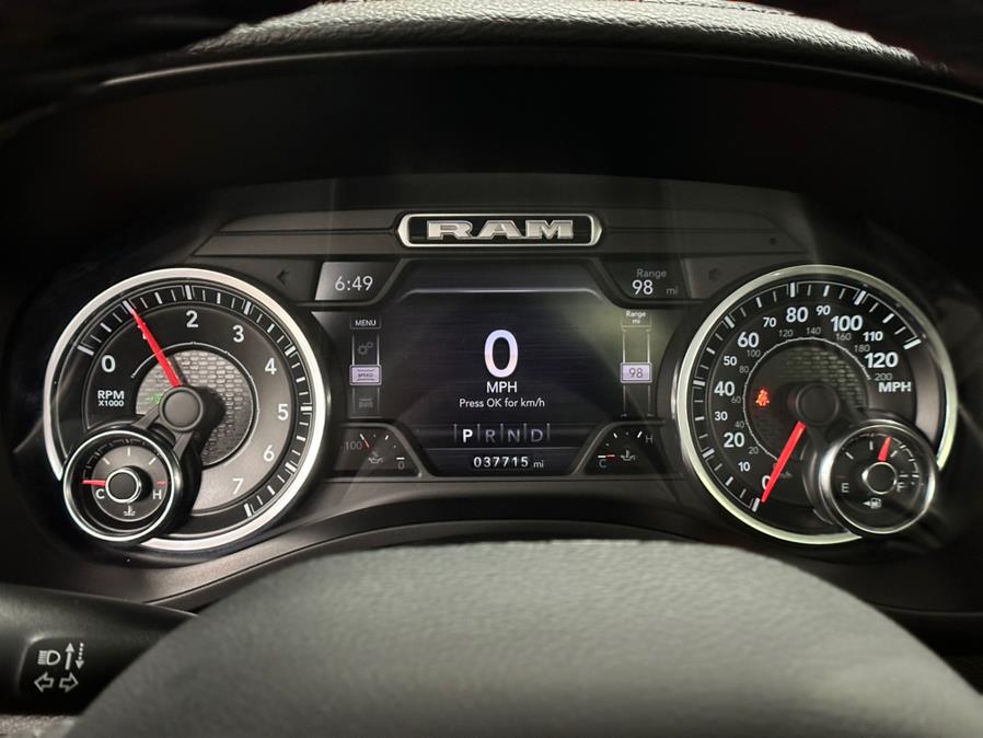 2020 RAM 1500 Laramie 4x4 Crew Cab 5''7