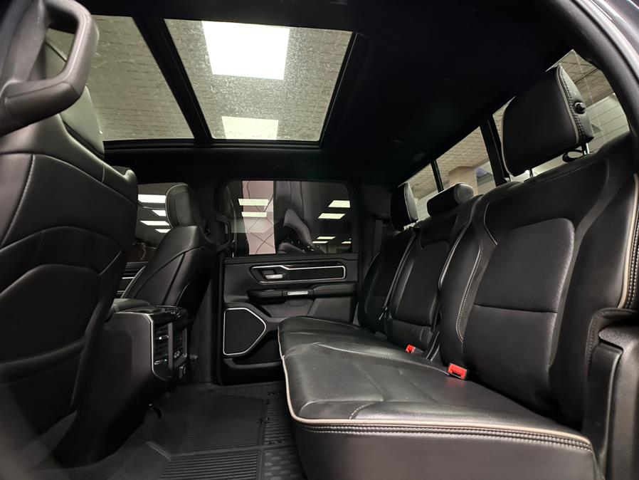 2020 RAM 1500 Laramie 4x4 Crew Cab 5''7