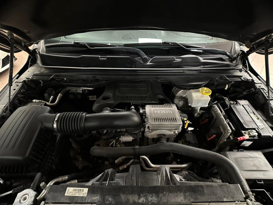 2020 RAM 1500 Laramie 4x4 Crew Cab 5''7