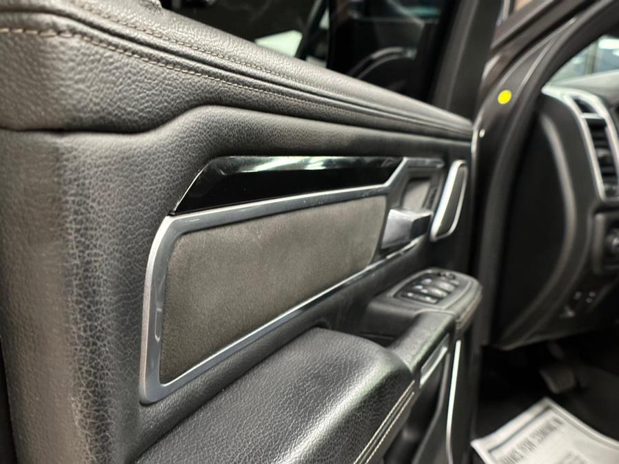 2020 RAM 1500 Laramie 4x4 Crew Cab 5''7