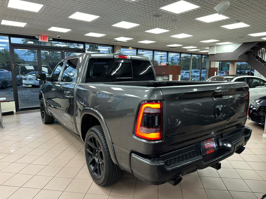 2020 RAM 1500 Laramie 4x4 Crew Cab 5''7