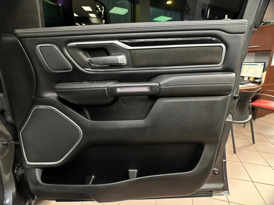 2020 RAM 1500 Laramie 4x4 Crew Cab 5''7