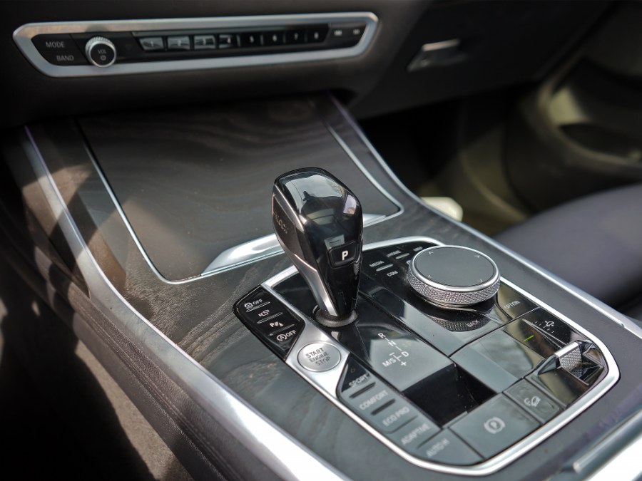 2020 BMW X7 xDrive40i photo