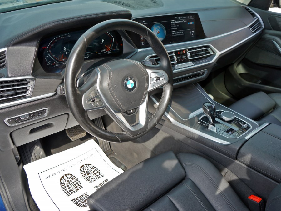 2020 BMW X7 xDrive40i photo