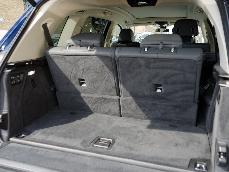 2020 BMW X7 xDrive40i photo