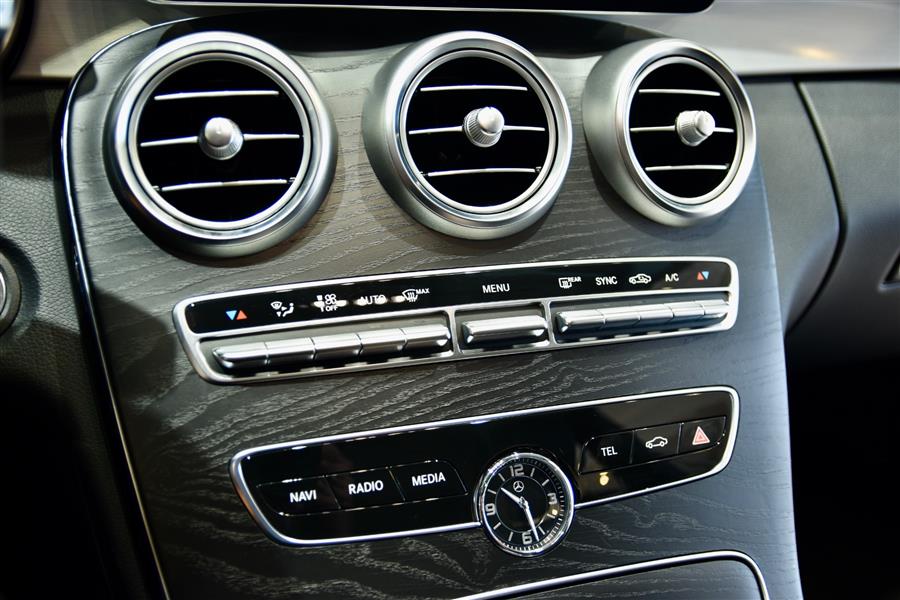 2021 Mercedes-Benz C-Class C 300 4MATIC photo