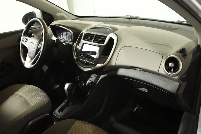 2020 Chevrolet Sonic LT photo