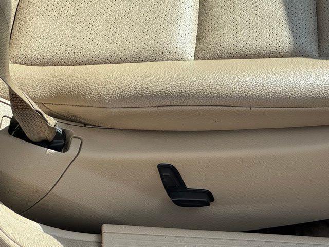 2014 Mercedes-Benz C-Class C300 4MATIC Luxury photo