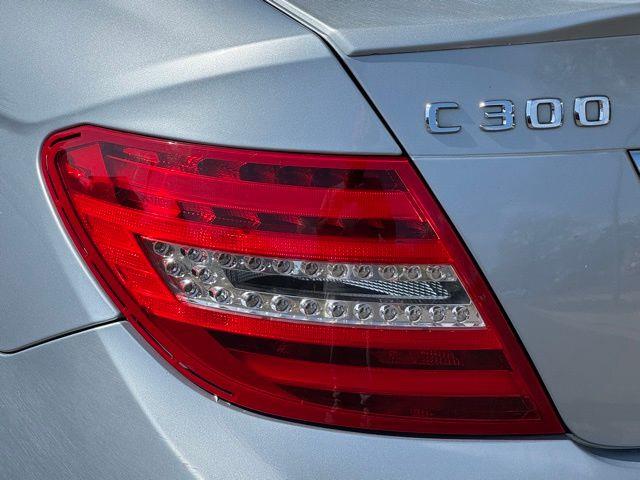 2014 Mercedes-Benz C-Class C300 4MATIC Luxury photo