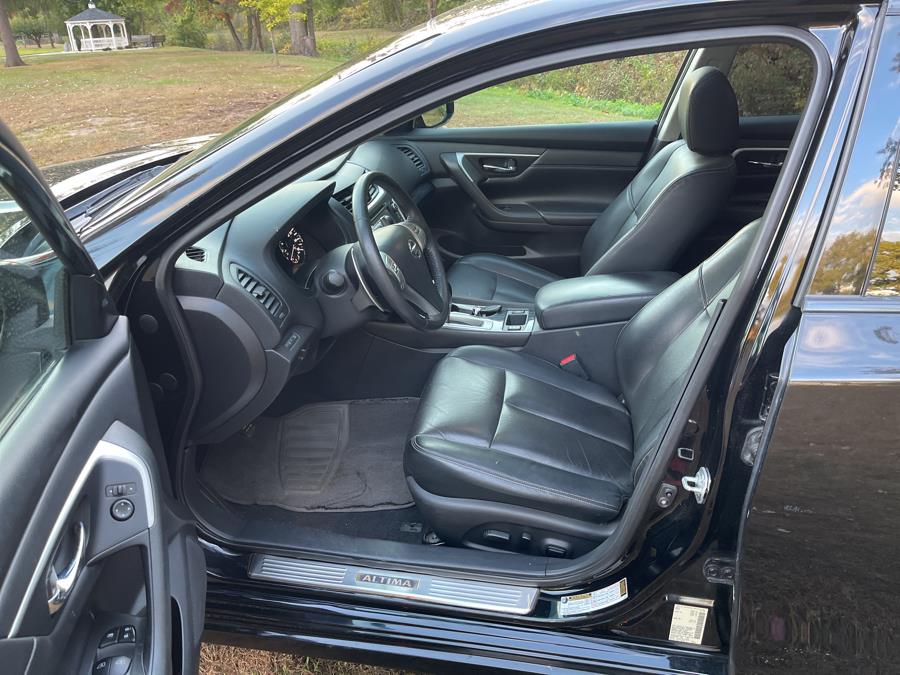 2016 Nissan Altima 4dr Sdn V6 3.5 SL photo