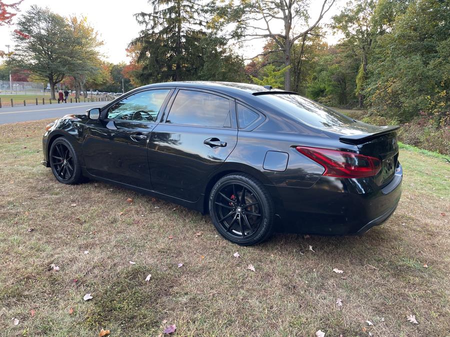 2016 Nissan Altima 4dr Sdn V6 3.5 SL photo