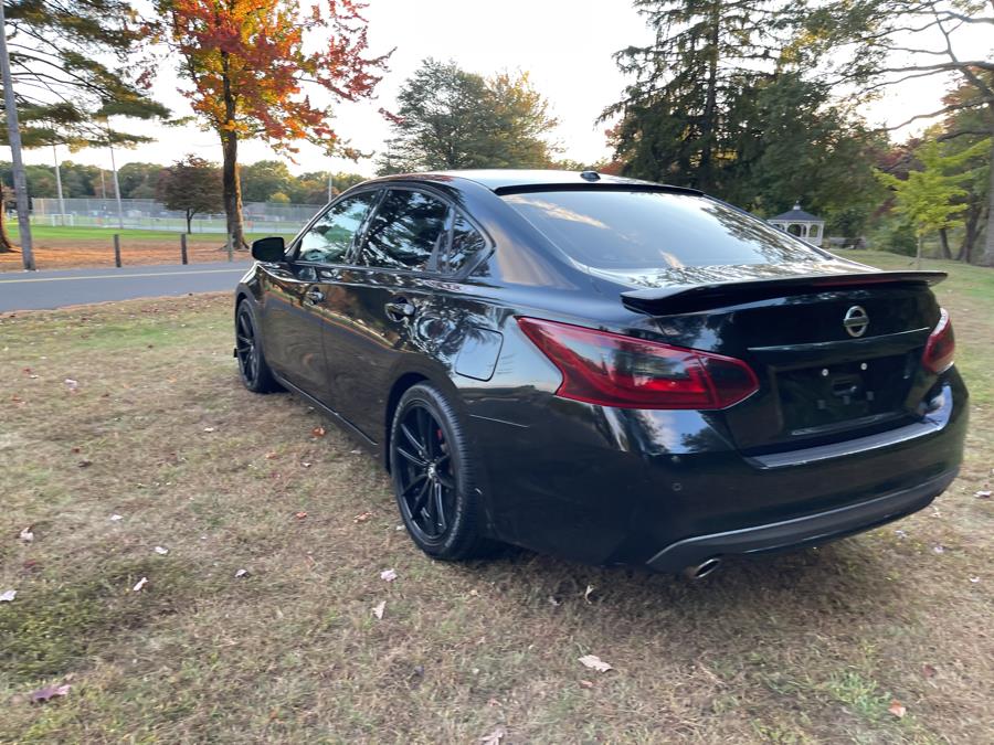 2016 Nissan Altima 4dr Sdn V6 3.5 SL photo