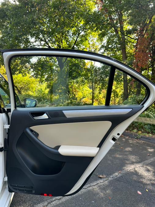 2013 Volkswagen Jetta TDI photo