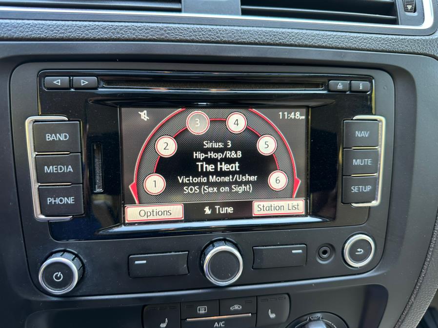 2013 Volkswagen Jetta TDI photo