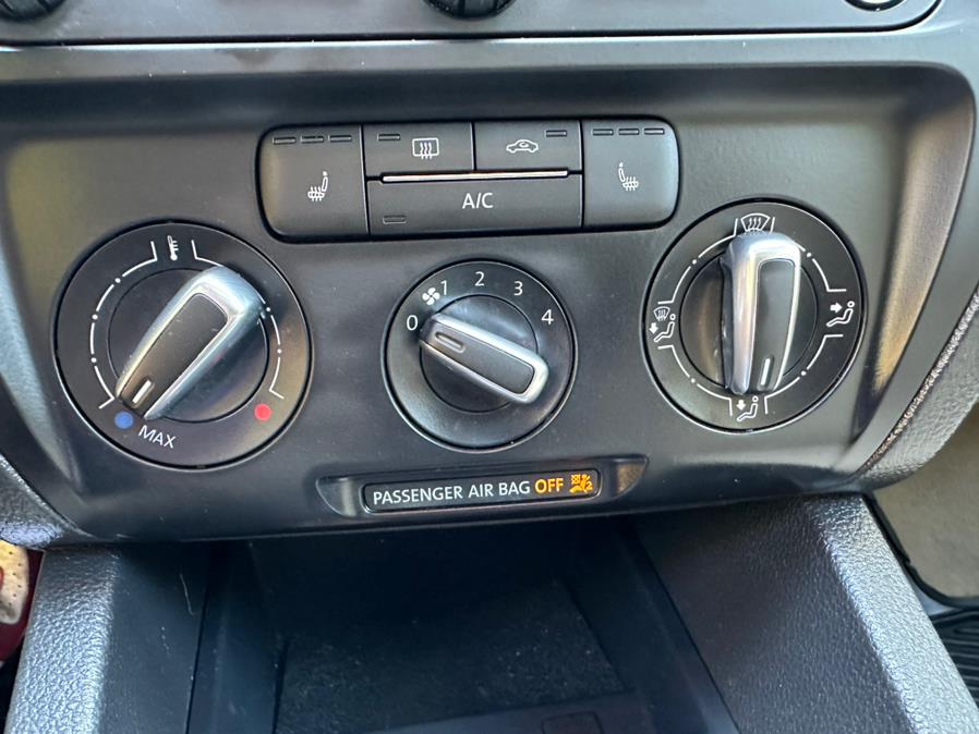 2013 Volkswagen Jetta TDI photo