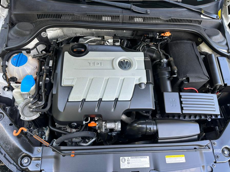 2013 Volkswagen Jetta TDI photo