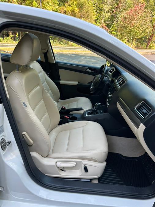 2013 Volkswagen Jetta TDI photo