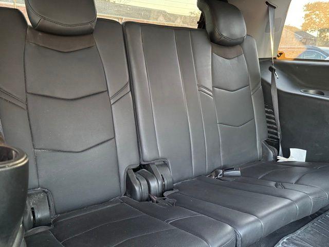 2018 Cadillac Escalade Premium Luxury photo