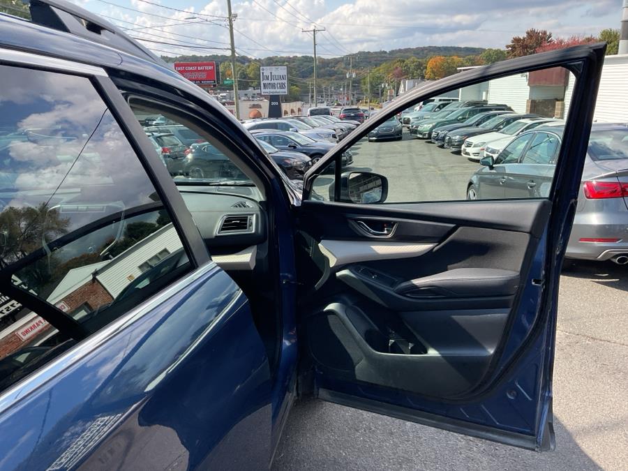2021 Subaru Ascent Premium 7-Passenger photo