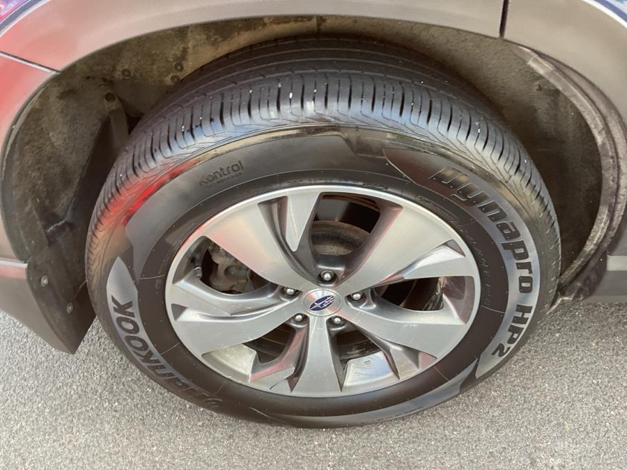 2021 Subaru Ascent Premium 7-Passenger photo