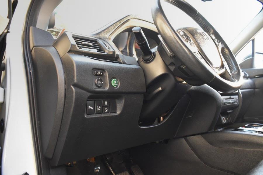 2017 Honda Pilot Elite AWD photo