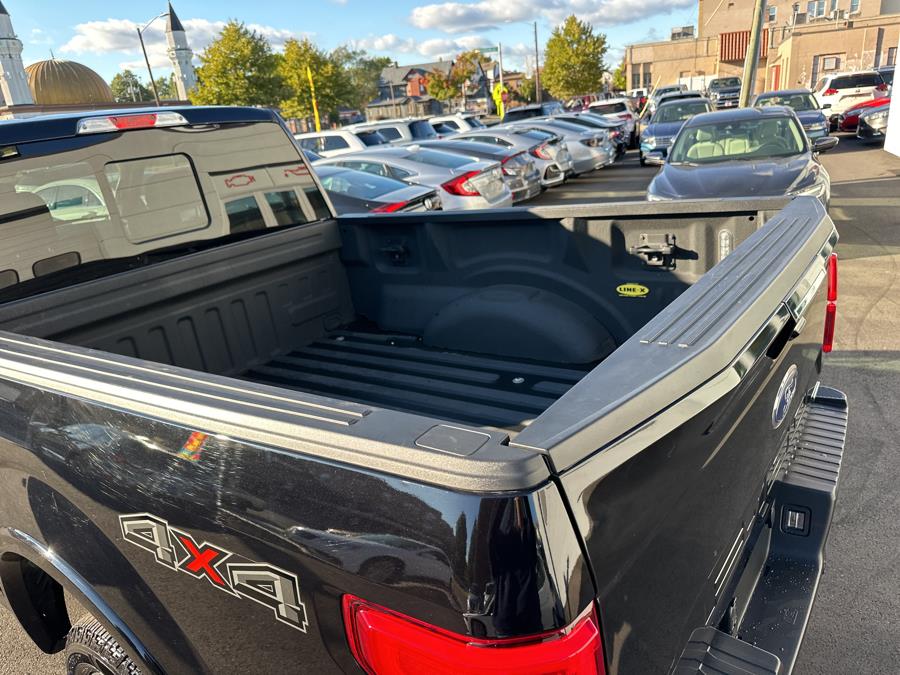 2019 Ford F-150 SuperCab, 3.5L V6 4x4 Lariat photo