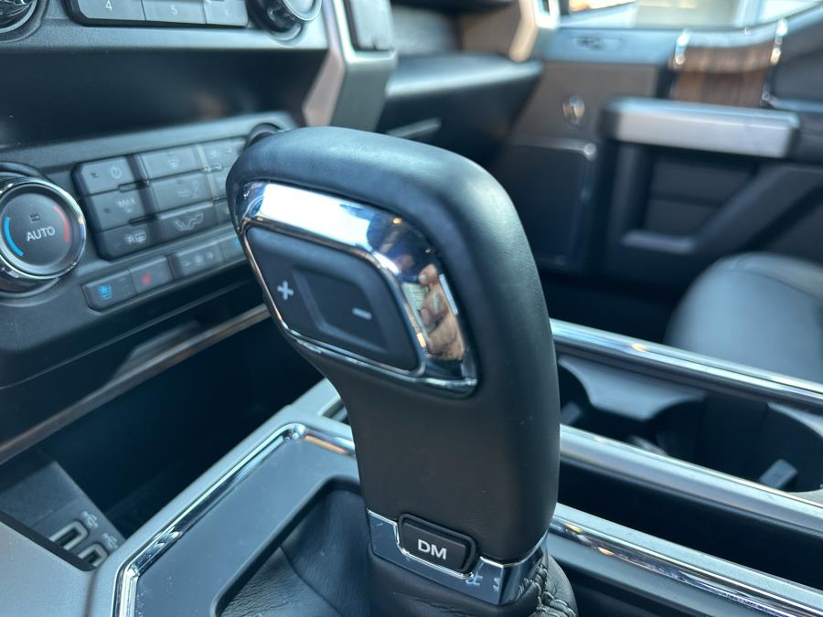 2019 Ford F-150 SuperCab, 3.5L V6 4x4 Lariat photo
