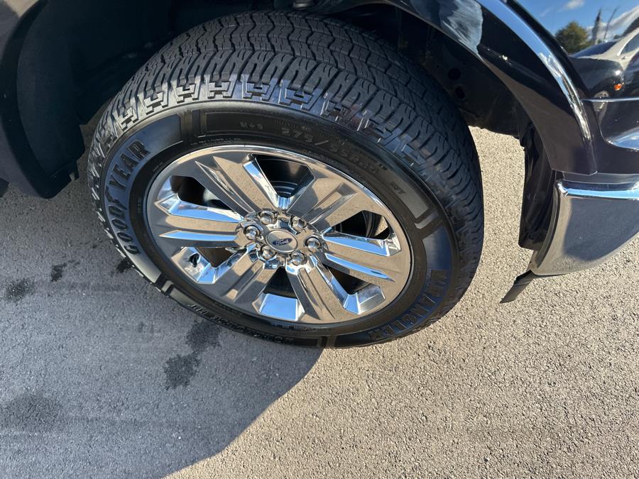 2019 Ford F-150 SuperCab, 3.5L V6 4x4 Lariat photo