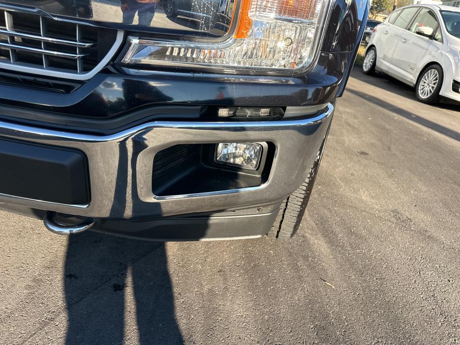 2019 Ford F-150 SuperCab, 3.5L V6 4x4 Lariat photo