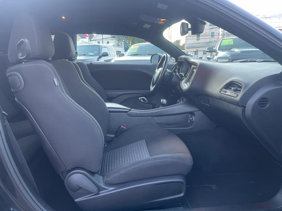 2023 Dodge Challenger GT AWD photo