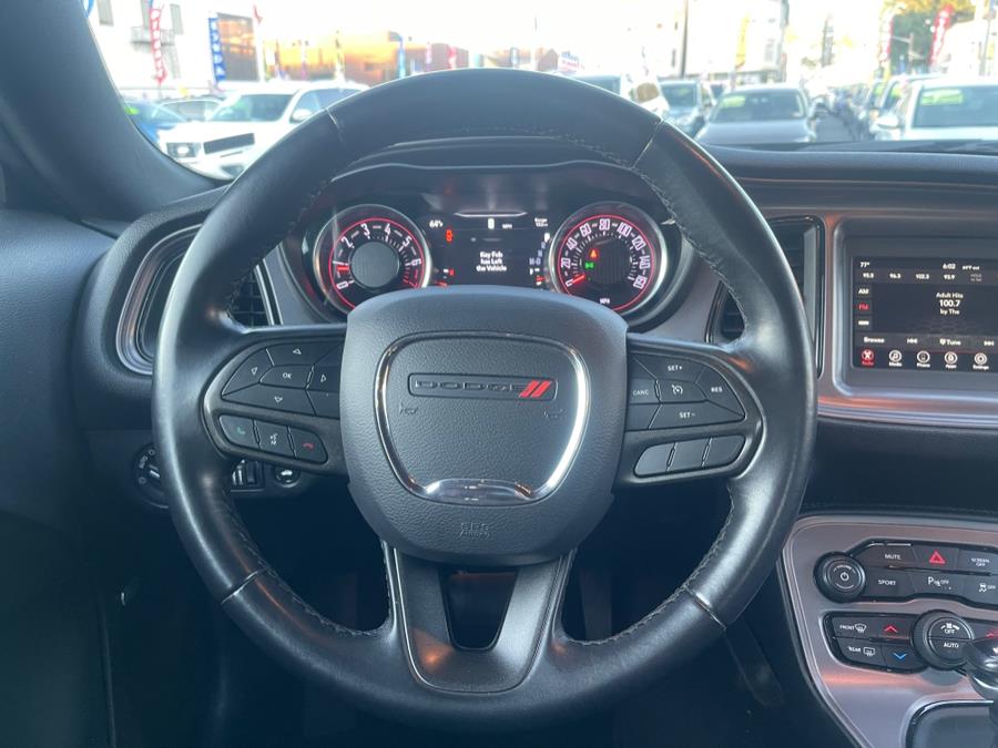 2023 Dodge Challenger GT AWD photo