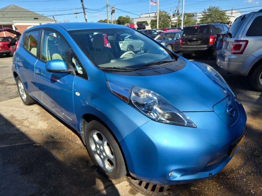 2012 Nissan LEAF SV photo