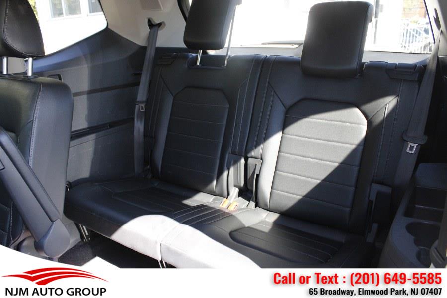 2019 Volkswagen Atlas 3.6L V6 SEL Premium 4MOTION photo